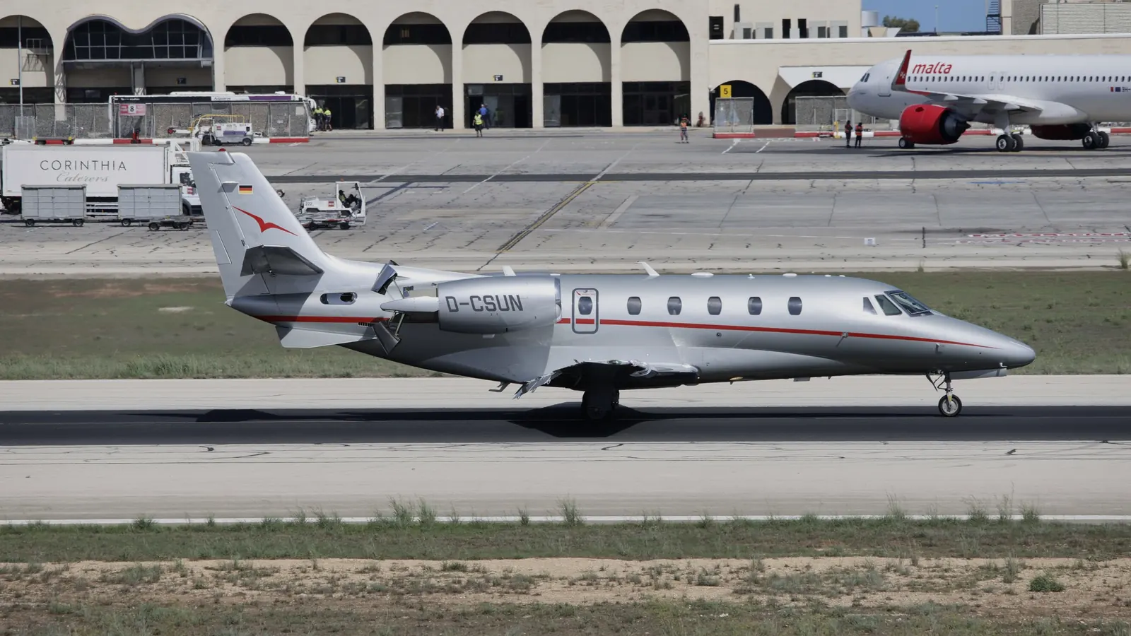 A Citation XLS+ taxiing