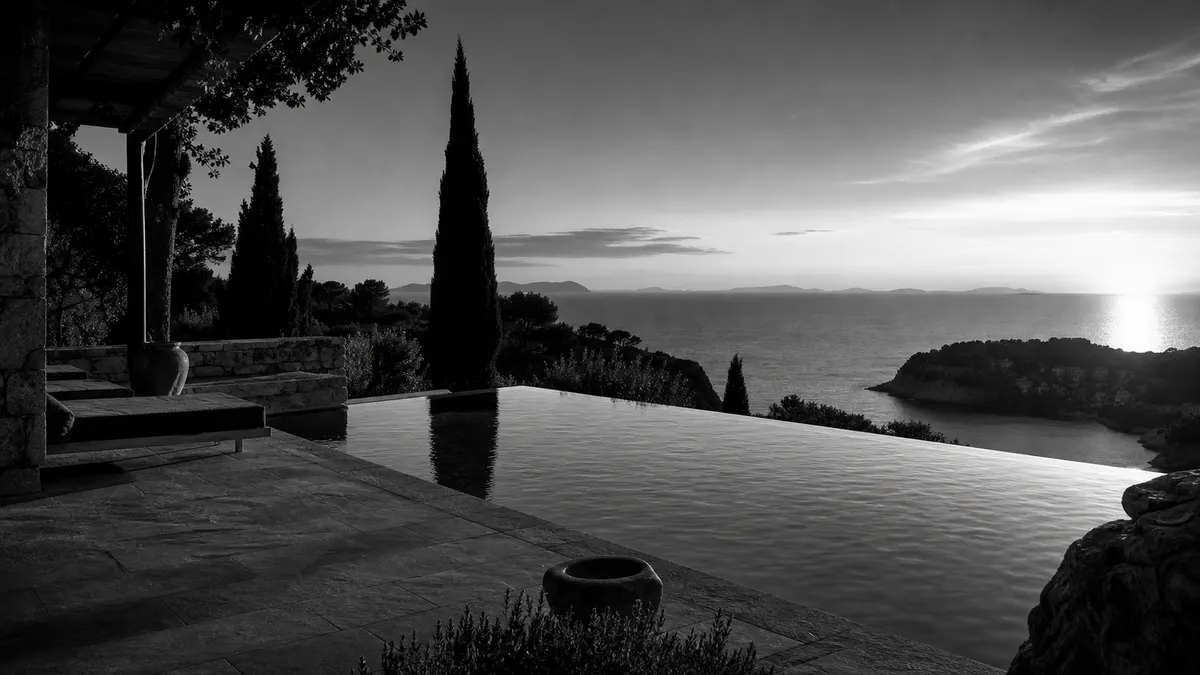 Villas & Private Resorts